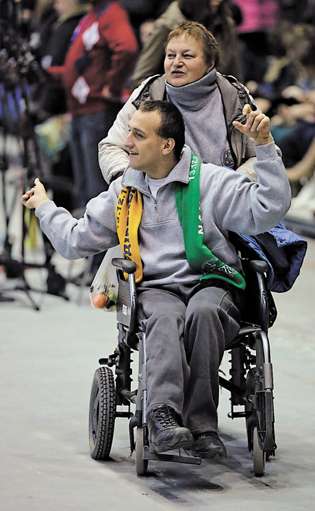 Реабілітація інвалідів — річ копітка, але необхідна. Фото Oлександра ЛЕПЕТУХИ