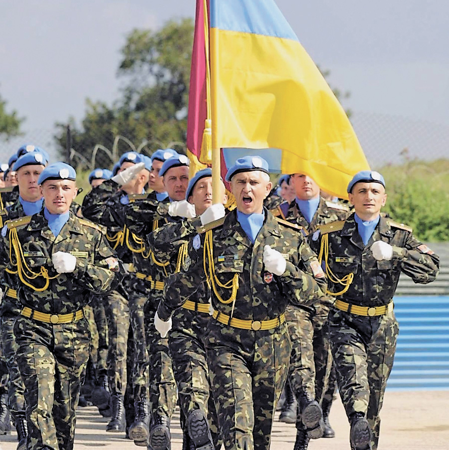 Такою була Національна гвардія, створена в незалежній Україні, яку у 2000 році розформували. Фото з сайту censor.net