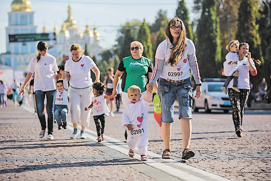 Юним стаєрам діагноз «серцеві вади» вже змінили на «чуйність». Фото з сайту facebook.com