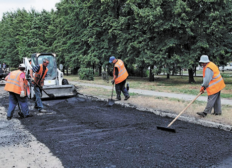 Серед першочергових завдань — відновлення інфраструктури. Фото з сайту image.112.ua