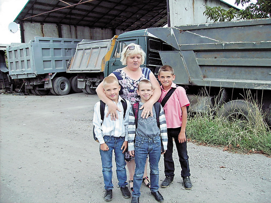 Вероніка Закірова пишається успіхами прийомних дітей. 