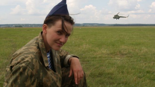 Такою Надія Савченко була раніше - під час навчання у Харківському університеті Повітряних сил імені Івана Кожедуба. Знімок зроблений 18 червня 2008 року.