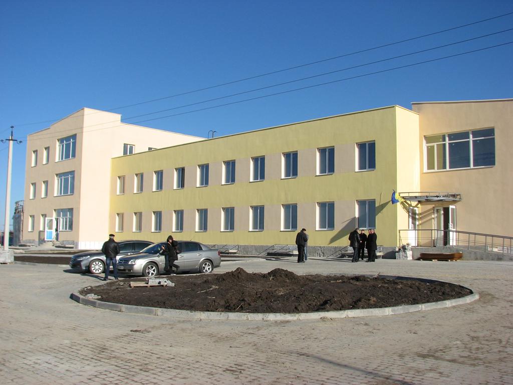 Завершення будівництва поліклініки в селищі Кушугум Запорізького району. Фото з сайту dfrr.minregion.gov.ua