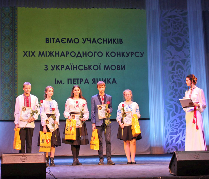 Ці юні українці вже довели чудове знання рідної мови — вигравали на різних етапах попередніх конкурсів