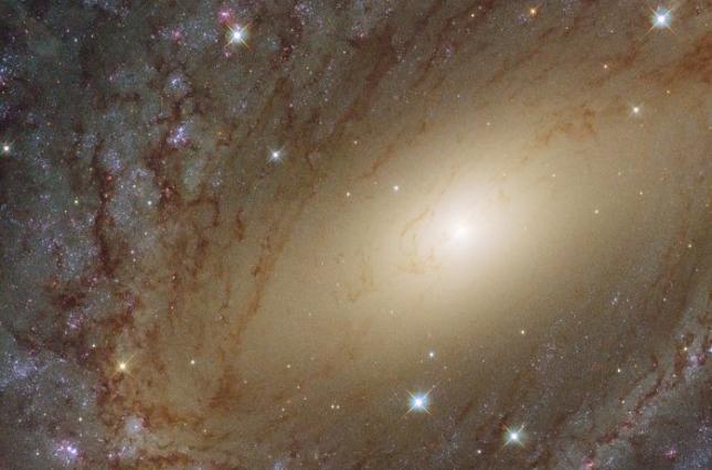 Галактики NGC 6744 вдвічі більша за Чумацький Шлях