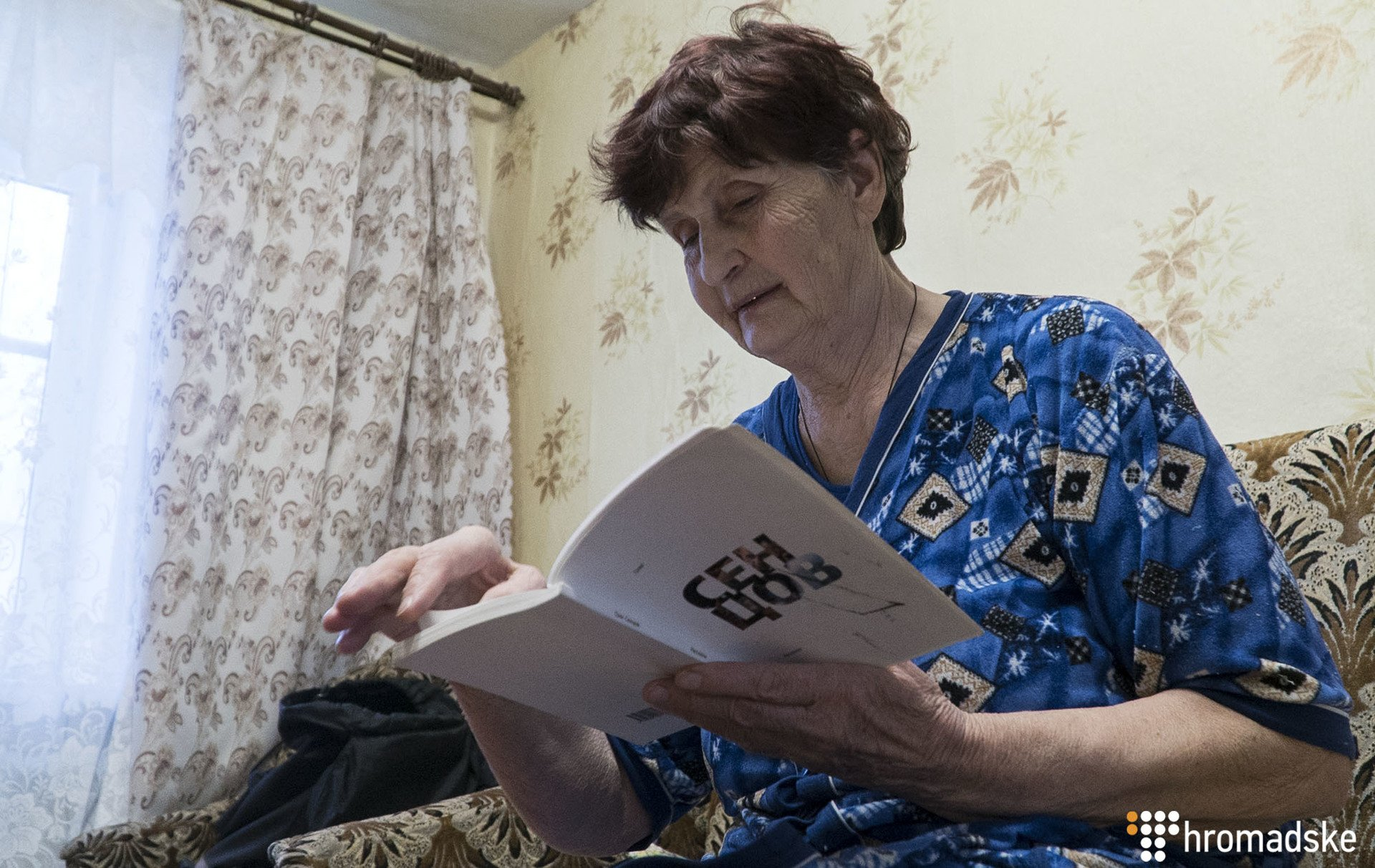 Мати Олега Сенцова сподівається побачити сина на волі. Фото з сайту espreso.tv