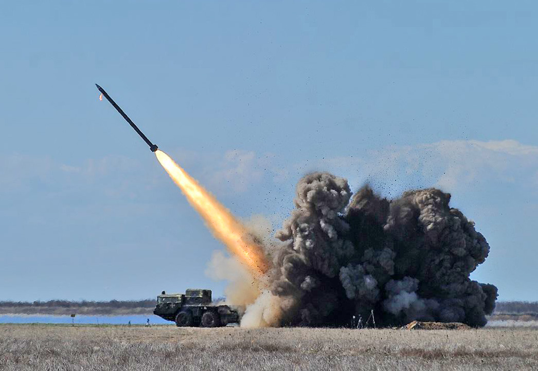 Україна сьогодні фактично східний добре озброєний фланг НАТО, який боронить демократію та євроцінності. Фото з сайту mil.gov.ua