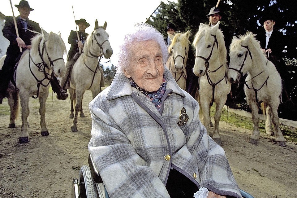  Жанна Калмент прожила 122 роки і п'ять місяців. 
