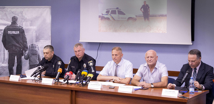 Поліцейський офіцер громади — це більше, ніж просто дільничний. Фото з сайту npu.gov.ua