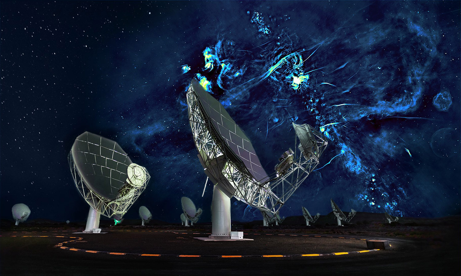 Радіозображення центру Чумацького Шляху з частиною телескопа MeerKAT на передньому плані. Credit: Oxford, SARAO