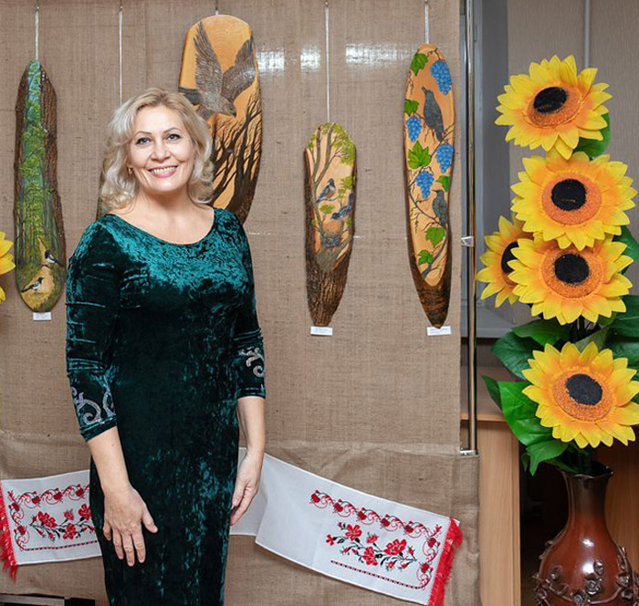 Тетяна Лебідь вперше презентувала виставку своїх робіт. Фото надані автором