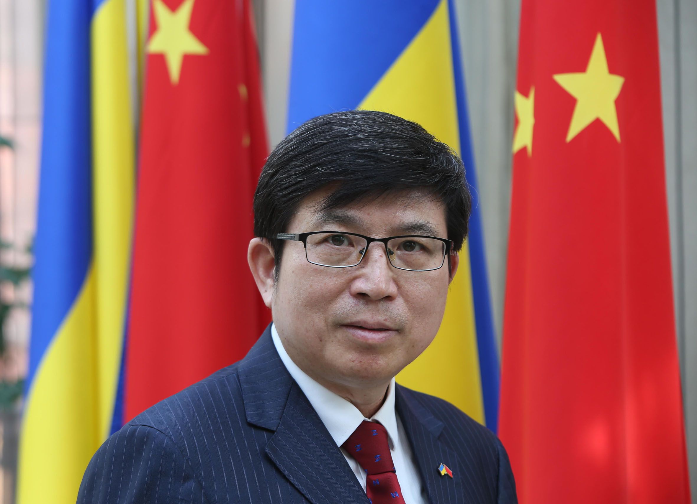 Надзвичайний і повноважний посол КНР в Україні Фань Сяньжун