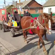Освячення пасок у Березному. Фото надав автор  