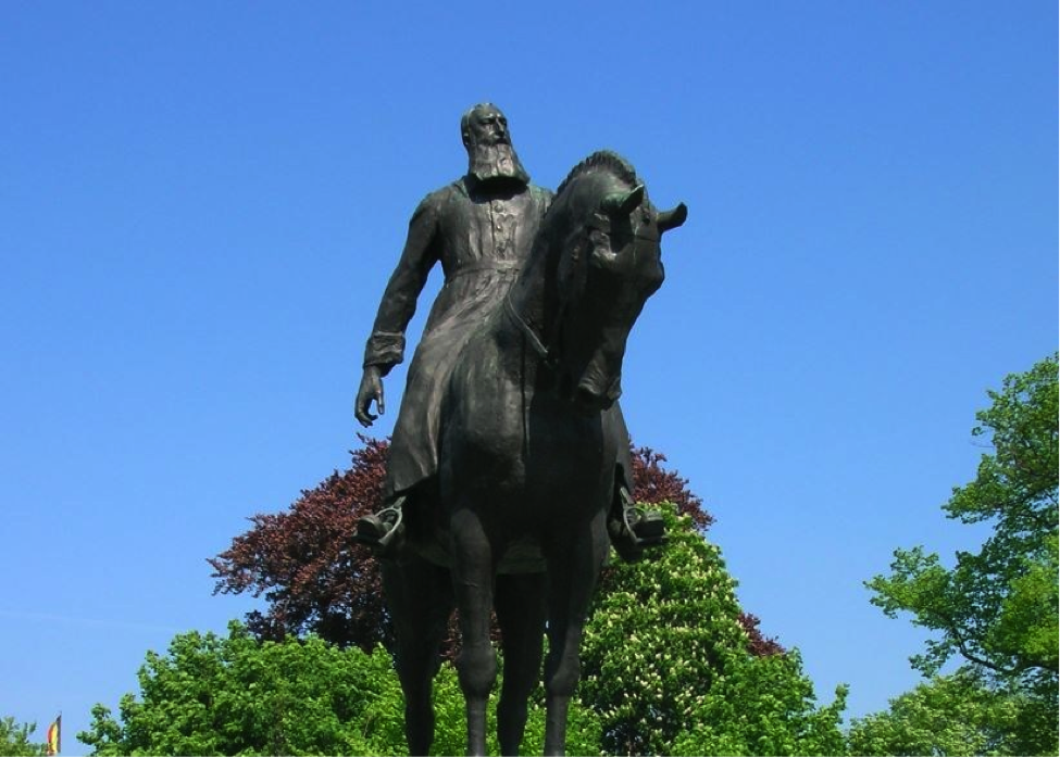 Пам&rsquo;ятник королю Леопольду ІІ у центрі Брюсселя