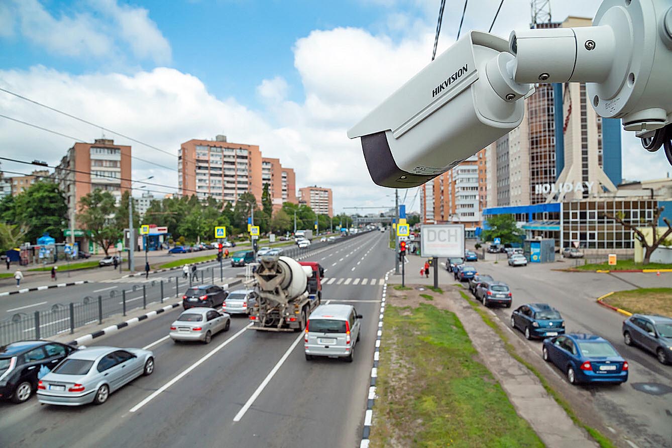 На автошляхах, де встановлено камери автовідеофіксації, істотно поменшало порушень правил дорожнього руху і дорожньо-транспортних пригод. Фото з сайту redpost.com.ua