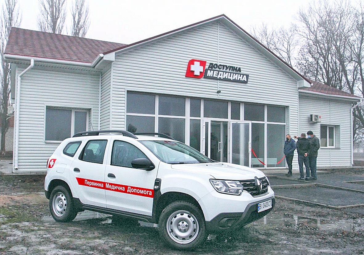На грудень 2021 року на Полтавщині ввели в експлуатацію 26 новозбудованих та капітально відреставрованих медамбулаторій сімейної медицини. Фото з сайтів poltava.to