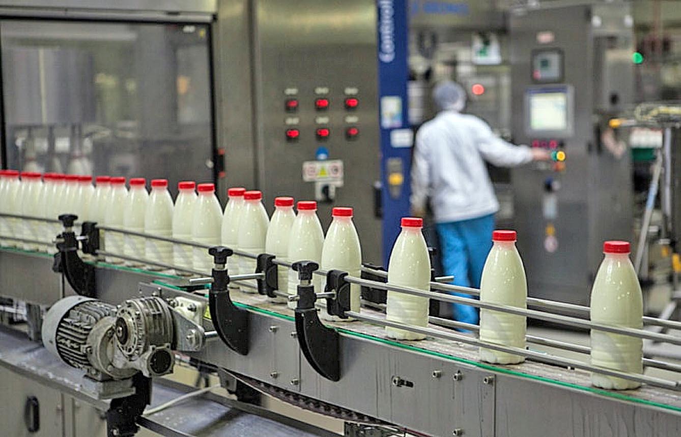 Подальше підвищення цін на молочну продукцію вдарить не лише по споживачах, а й по самих підприємствах . Фото з сайту orlada.com