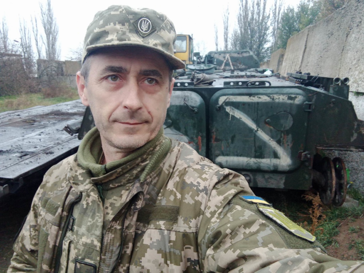 Сергій був оператором контрбатарейної боротьби, а тепер  в аеророзвідці. Фото з сайту ukrinform.ua 