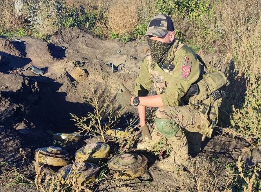 На думку Олександра, розмінування територій стане затяжним процесом. Фото з особистого архіву Олександра РИЛЄЄВА