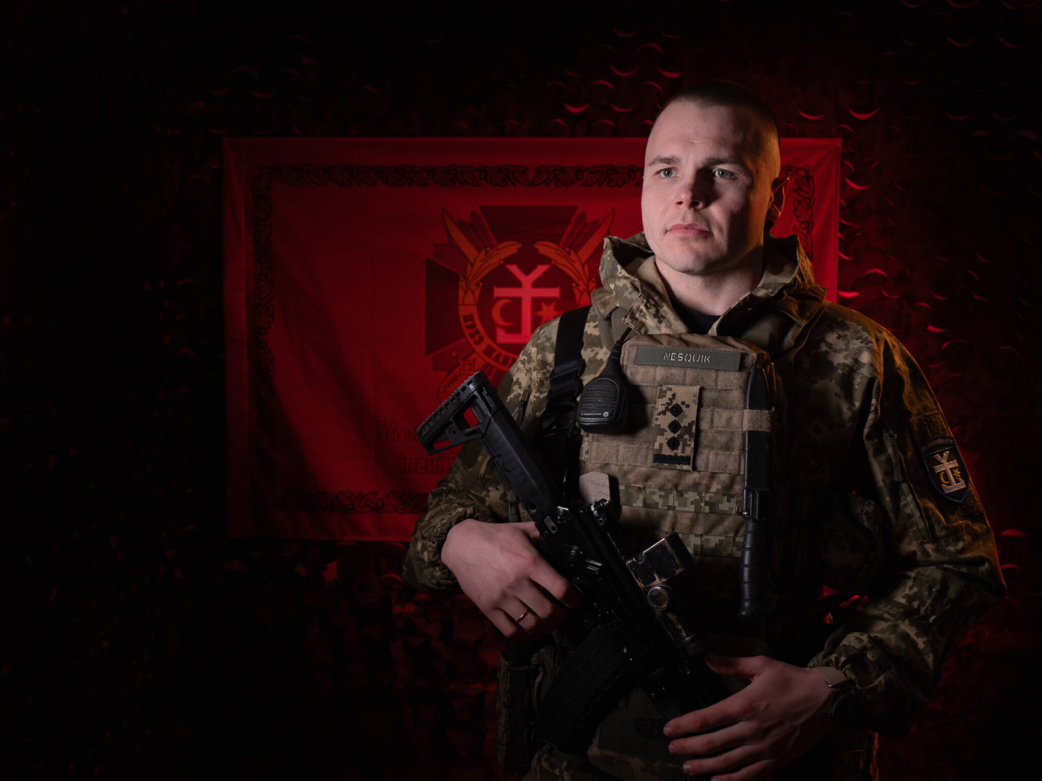 За словами комбрига, захисники України воюють якістю рішень, а вороги &mdash; кількістю. Фото автора