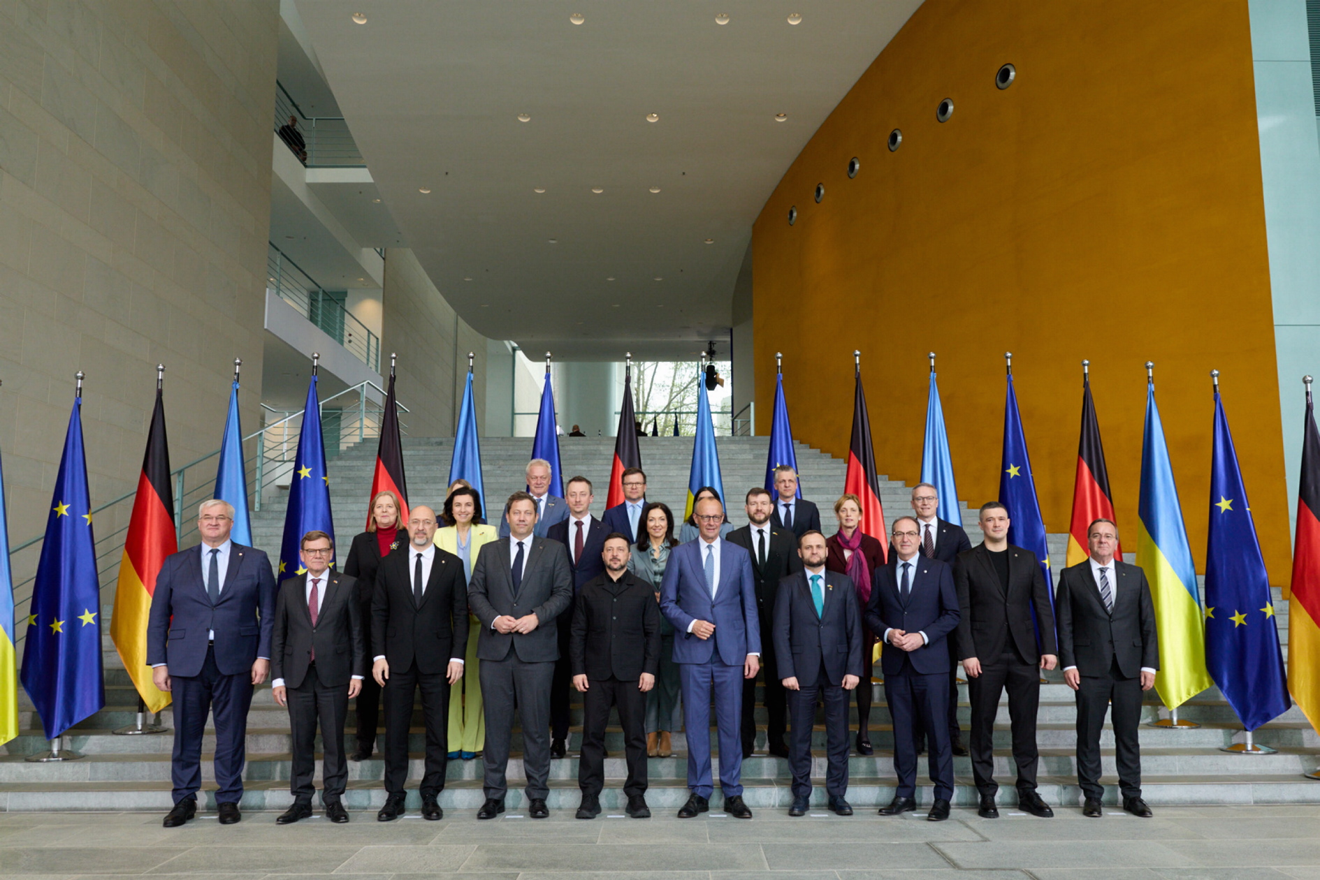 У Берліні за головуванням Володимира Зеленського і Фрідріха Мерца вперше за понад 20 років відбулися міжурядові консультації. Фото з сайту president.gov.ua