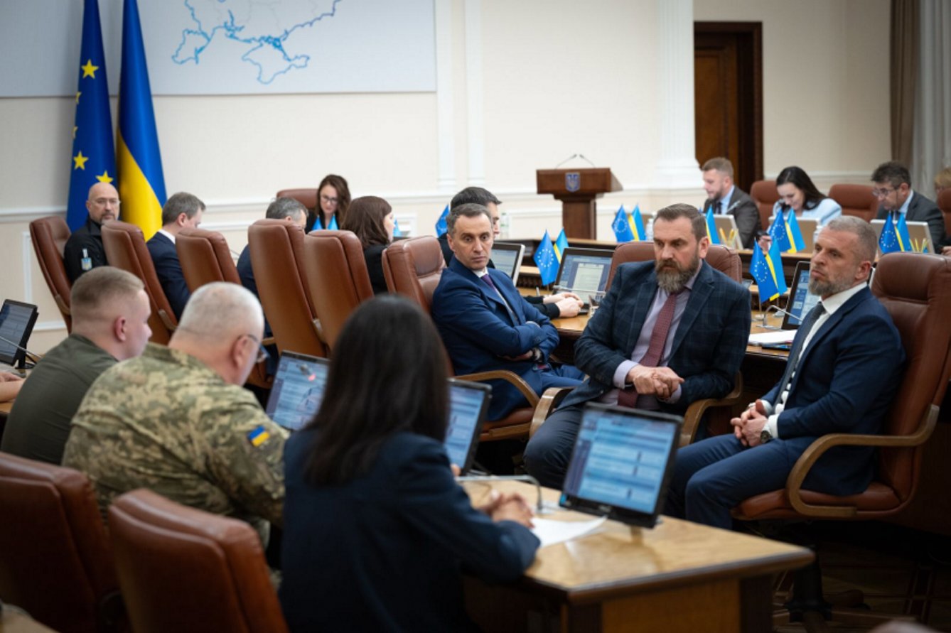 Амбасадори безбар&rsquo;єрності презентували головні проєкти, які реалізують разом з командами міністерств у своїх галузях. Фото з Урядового порталу