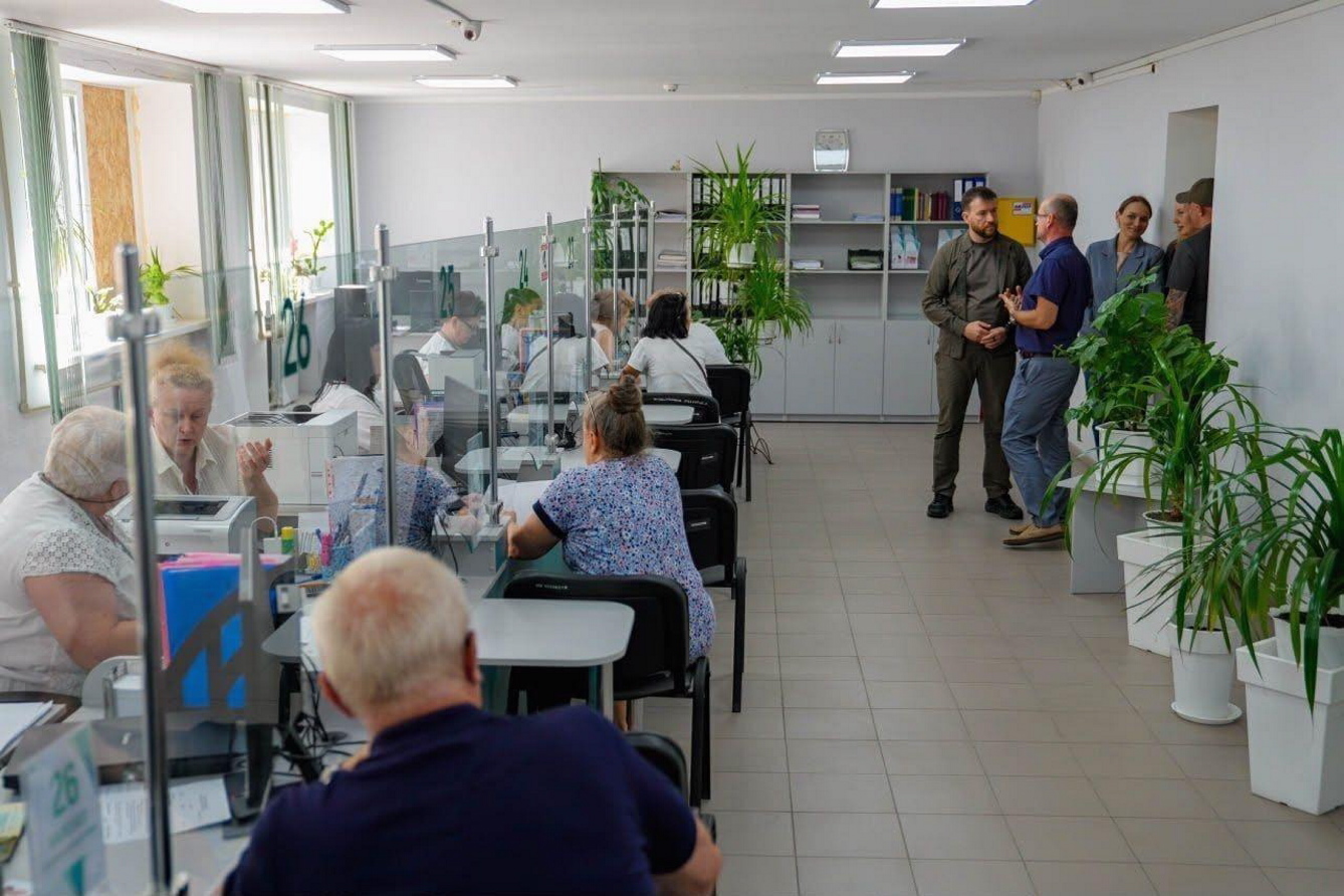 Денис Улютін пересвідчився у доступності необхідної підтримки. Фото з сайту msp.gov.ua