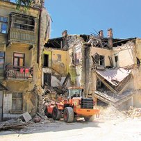 Чому в Одесі падають будинки?
