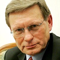 Лешек Бальцерович: «Зволікання із санкціями щодо Росії загрожує втратою довіри до ЄС»