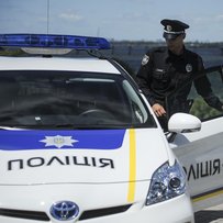 Поліція Дніпропетровська позмагається з київською