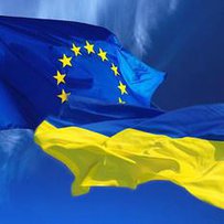 ЄС стоїть поряд з Україною