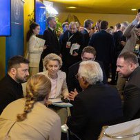 Нові угоди, пакети допомоги і конкретні проєкти