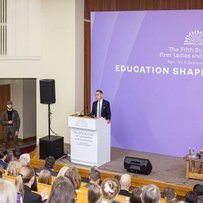 Об’єднати зусилля перших осіб