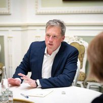 Міцно стоїмо, бо маємо сильних партнерів