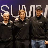 Об’єднуємо зусилля зі світовими лідерами 