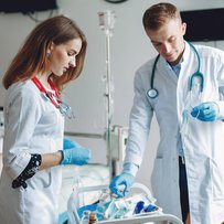 Щоб люди не відкладали лікування через гроші