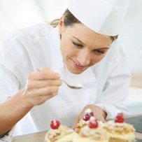 Кондитери змагалися й пригощали