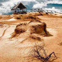 Олешківські піски приваблюють туристів