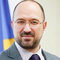 Уряд забезпечує сприятливі умови для ведення бізнесу і створює робочі місця для тих, хто повертається з-за кордону
