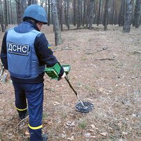 297 груп розмінування підрозділів Міноборони продовжують очищення звільнених регіонів України від вибухонебезпечних залишків війни