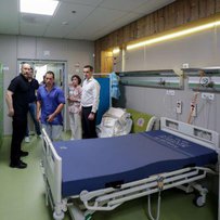 Відбудова Охматдиту: вже відновлено світло, водопостачання й вентиляцію