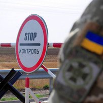 Уряд прийняв рішення про відкриття для військових товарів усіх пунктів пропуску державного кордону України