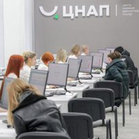 Відбудова житла та інфраструктурних об'єктів є одним із найперших завдань у межах програми відновлення