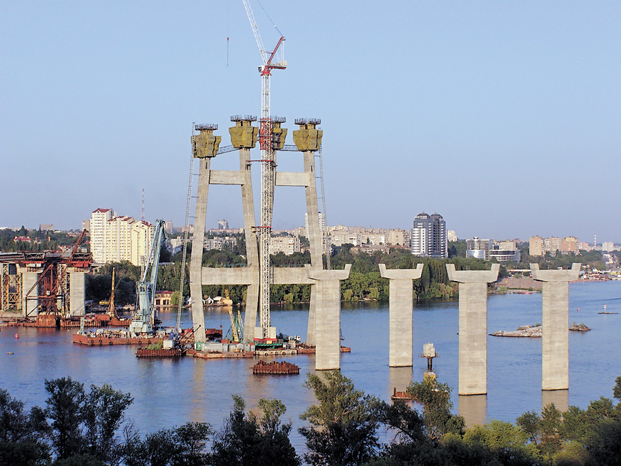 Запоріжці шукають інвестора для добудови моста через Дніпро. Фото надане автором