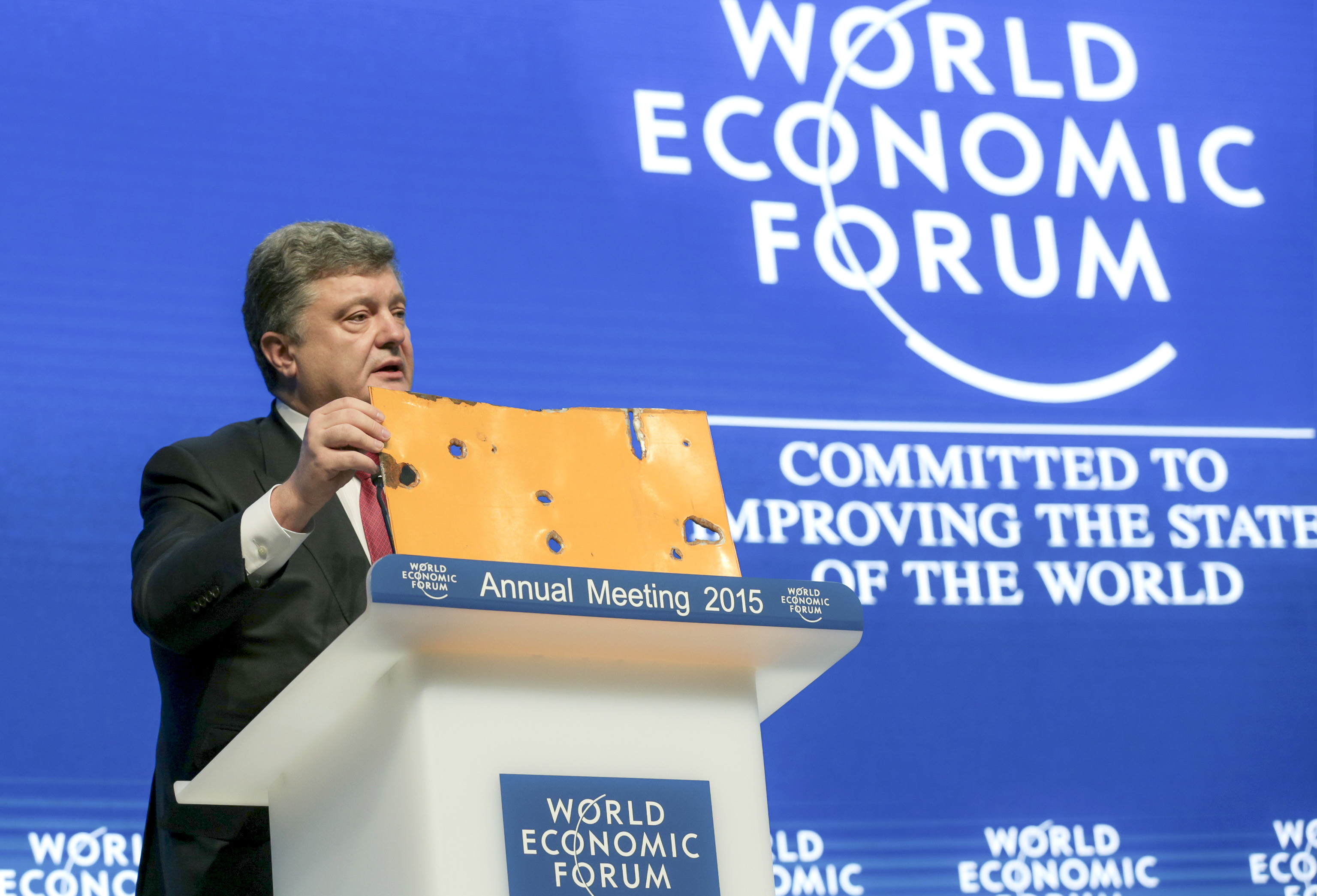 У Давосі Петро Порошенко навів беззаперечні докази імпортованого на Донбас тероризму. Фото Михайла ПАЛІНЧАКА