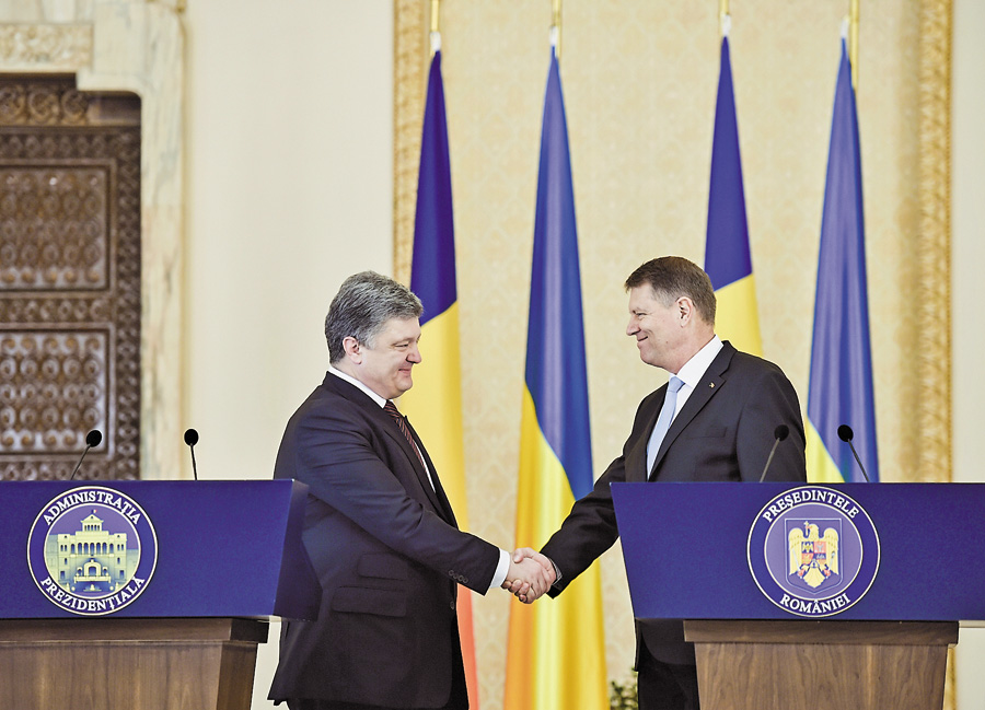 Принципова позиція румунського президента викликає повагу. Фото надане прес-службою Президента України