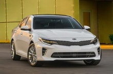 Cедан Kia Optima матиме 141-сильний турбодизельний двигун об'ємом 1,7 літра. 