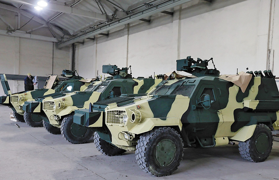 Україна створюватиме нові сучасні зразки техніки й озброєння за стандартами НАТО. Фото УНІАН