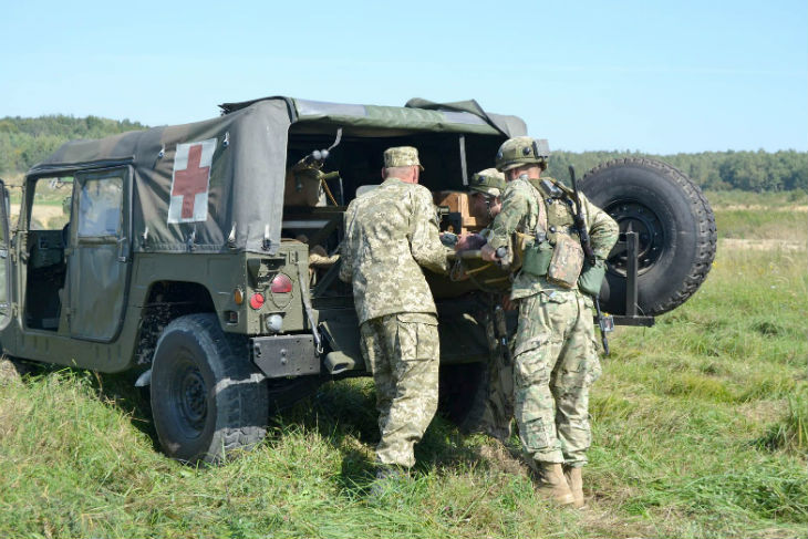 Технічно оснащена медицина на полі бою швидше реагує на виклики. Фото з сайту portal.lviv.ua