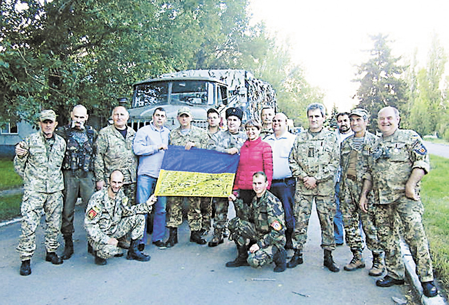 Воїни долучаються до патріотичного виховання молоді Запорізького краю. Фото з сайту reporter-ua.com